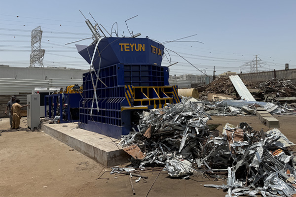 Teyun Engineer Successfully Install Second 800ton Container Shear in Dubai